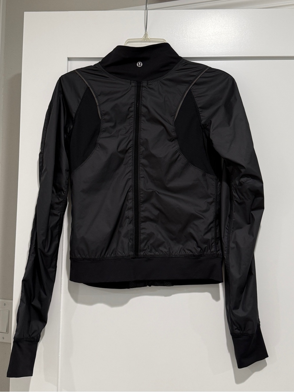 Lululemon Reversible Run: two to make it true jacket size 2 - Picture 7 of 13